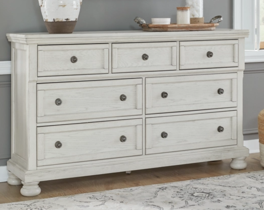 Robbinsdale Dresser